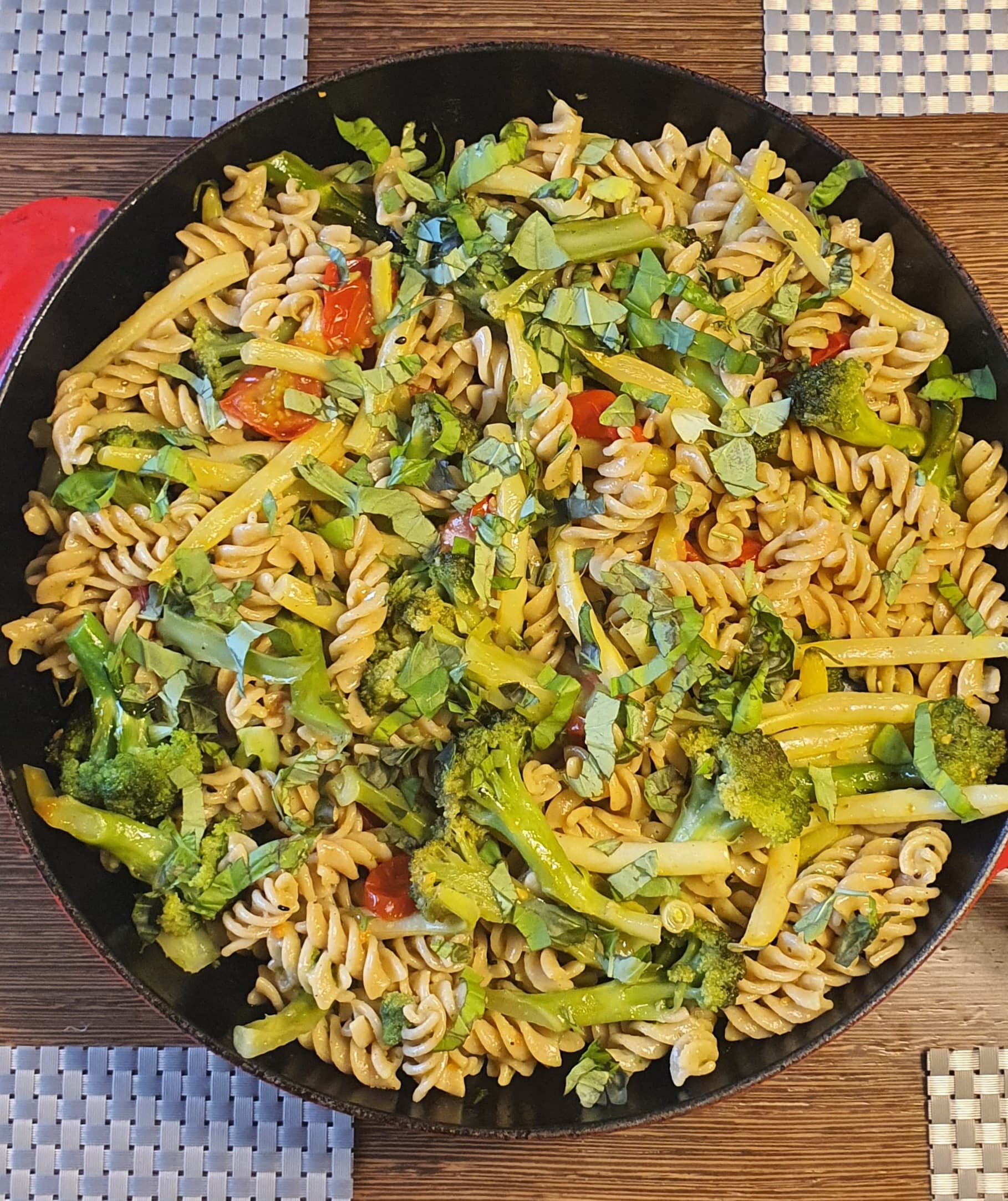 Pasta köögiviljadega